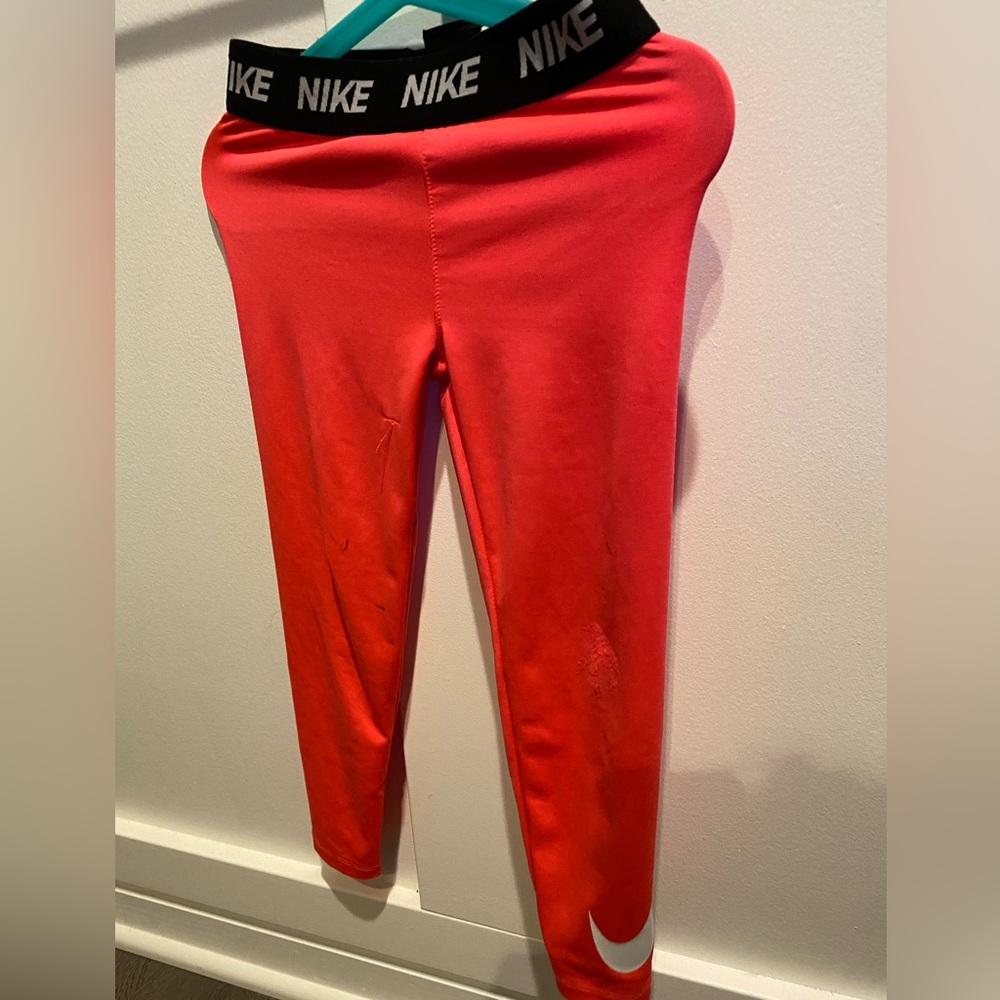 Girls Nike dri fit legging
